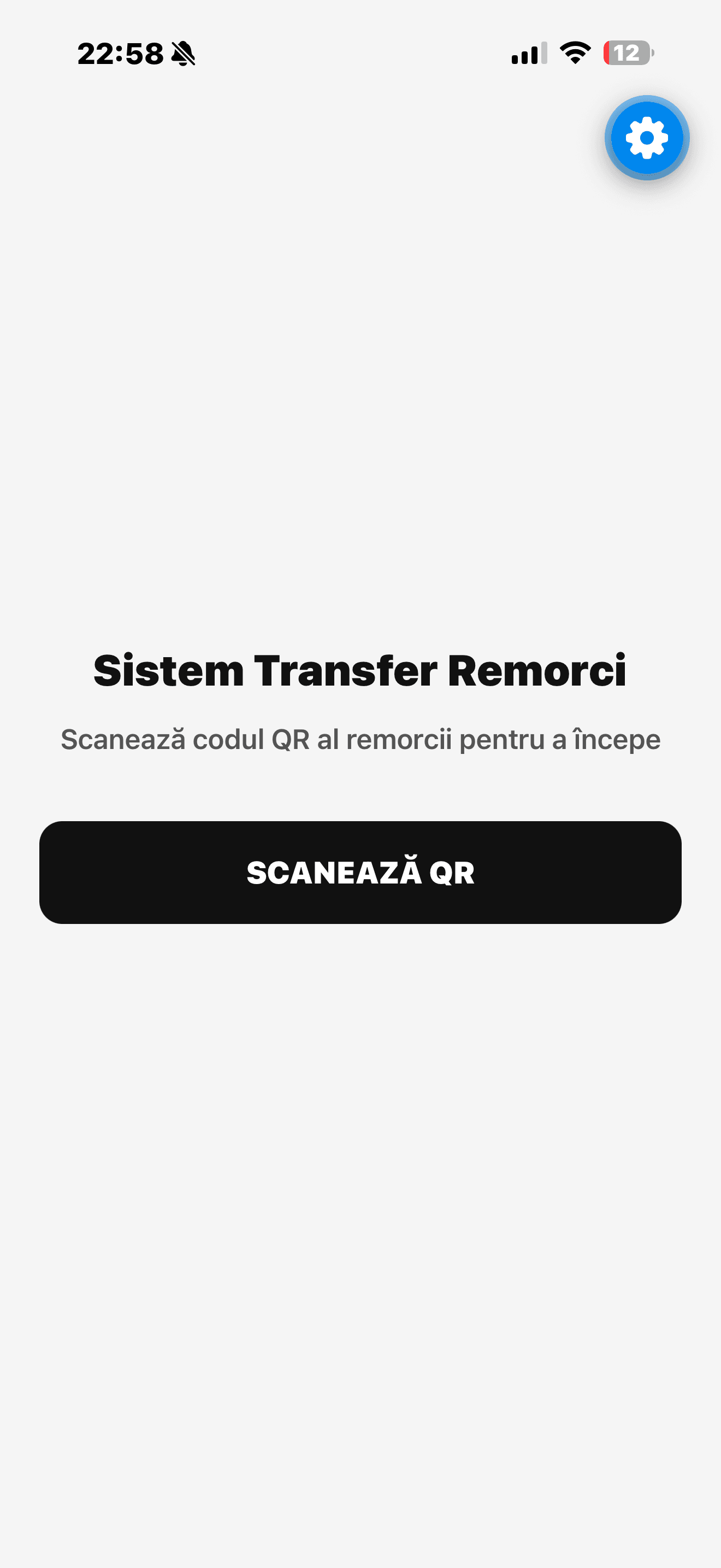 Trailer transfer application start screen with the Scan QR action for identifying a trailer.